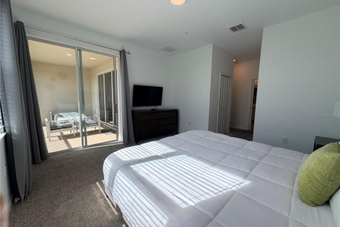 Condo in Davenport, Florida, 3 bedrooms  № 2222622 - photo 19