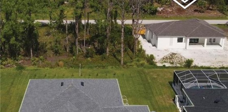Land in Port Charlotte, Florida № 1636413