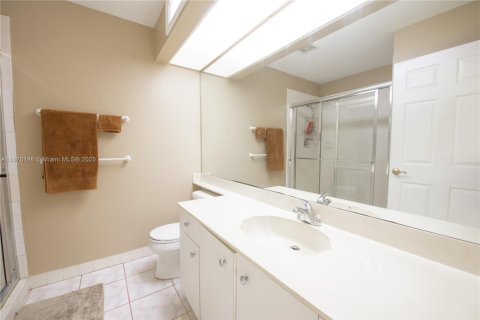 House in Homestead, Florida 3 bedrooms, 143.81 sq.m. № 1981480 - photo 16