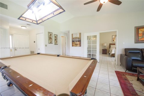 House in Homestead, Florida 3 bedrooms, 143.81 sq.m. № 1981480 - photo 7