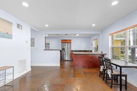 Casa en venta en Fort Lauderdale, Florida, 3 dormitorios, 116.13 m2 № 2077703 - foto 6