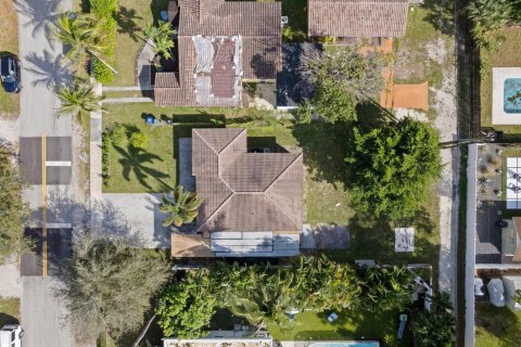 Casa en venta en Fort Lauderdale, Florida, 3 dormitorios, 116.13 m2 № 2077703 - foto 21