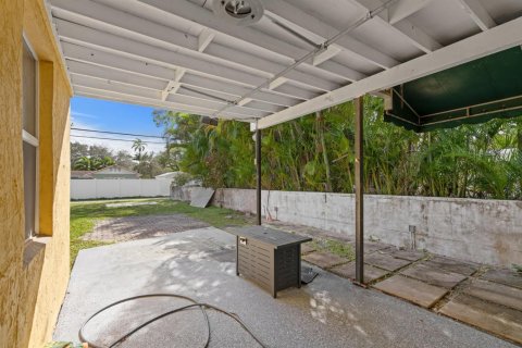 Casa en venta en Fort Lauderdale, Florida, 3 dormitorios, 116.13 m2 № 2077703 - foto 12