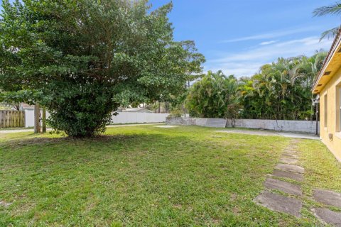 Casa en venta en Fort Lauderdale, Florida, 3 dormitorios, 116.13 m2 № 2077703 - foto 10