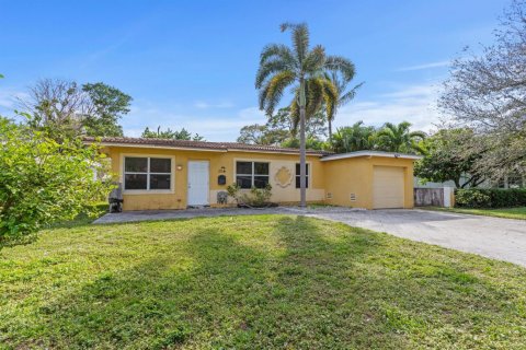 Casa en venta en Fort Lauderdale, Florida, 3 dormitorios, 116.13 m2 № 2077703 - foto 2