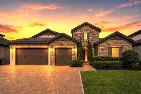 Villa ou maison à Winter Garden, Floride 5 chambres, 335.84 m2 № 2347533