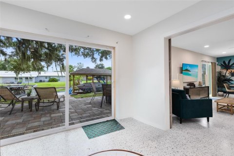 Casa en venta en Orlando, Florida, 4 dormitorios, 167.41 m2 № 1907583 - foto 19
