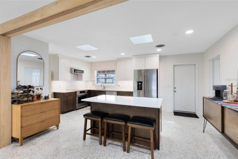 Casa en venta en Orlando, Florida, 4 dormitorios, 167.41 m2 № 1907583 - foto 11