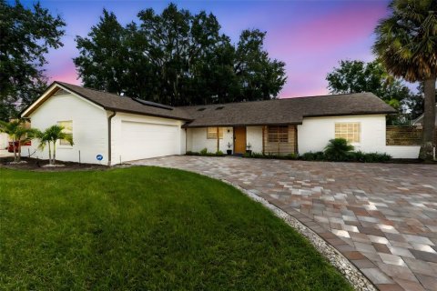 Casa en venta en Orlando, Florida, 4 dormitorios, 167.41 m2 № 1907583 - foto 1