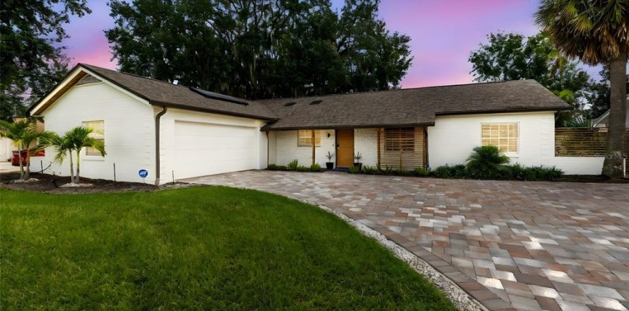 Casa en Orlando, Florida 4 dormitorios, 167.41 m2 № 1907583
