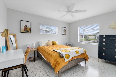 Casa en venta en Orlando, Florida, 4 dormitorios, 167.41 m2 № 1907583 - foto 30