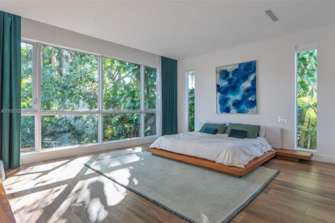 Adosado en venta en Miami, Florida, 3 dormitorios, 260.31 m2 № 2041719 - foto 15