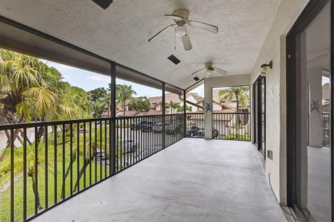 Townhouse in Wellington, Florida 3 bedrooms, 131.64 sq.m. № 2241854 - photo 3