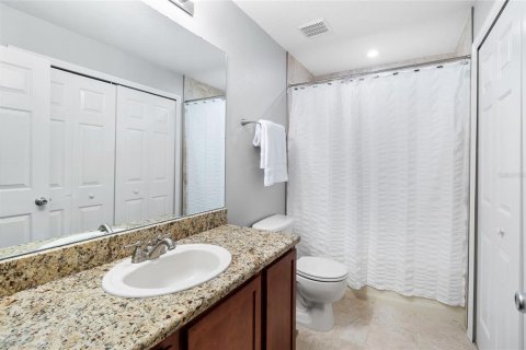 Townhouse in Tampa, Florida 2 bedrooms, 156.08 sq.m. № 1721387 - photo 17