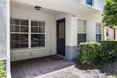 Townhouse in Tampa, Florida 2 bedrooms, 156.08 sq.m. № 1721387 - photo 4