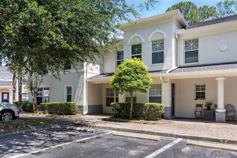 Townhouse in Tampa, Florida 2 bedrooms, 156.08 sq.m. № 1721387 - photo 2