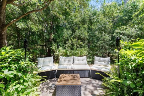 Townhouse in Tampa, Florida 2 bedrooms, 156.08 sq.m. № 1721387 - photo 26