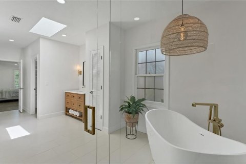 Villa ou maison à vendre à New Port Richey, Floride: 5 chambres, 388.7 m2 № 2121322 - photo 30