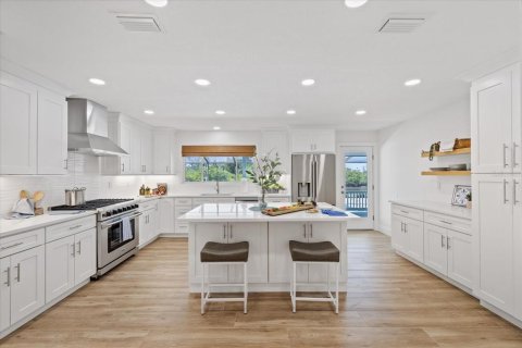 Villa ou maison à vendre à New Port Richey, Floride: 5 chambres, 388.7 m2 № 2121322 - photo 14