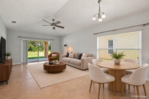Casa en venta en Davenport, Florida, 4 dormitorios, 183.2 m2 № 2431724 - foto 22