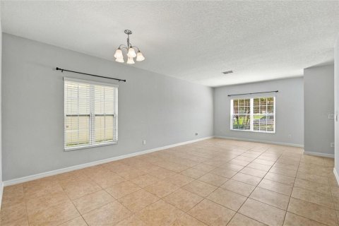 Casa en venta en Davenport, Florida, 4 dormitorios, 183.2 m2 № 2431724 - foto 9