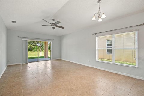 Casa en venta en Davenport, Florida, 4 dormitorios, 183.2 m2 № 2431724 - foto 23