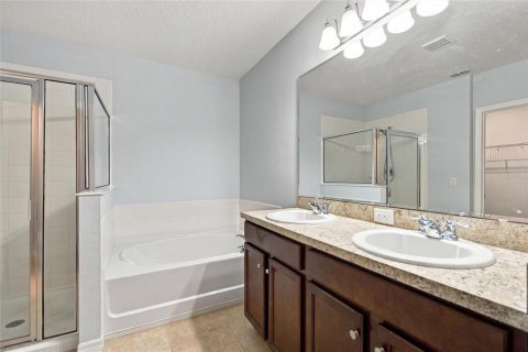 Casa en venta en Davenport, Florida, 4 dormitorios, 183.2 m2 № 2431724 - foto 14