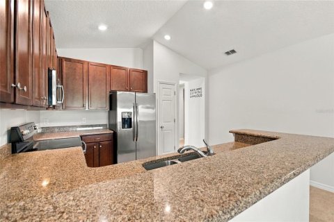 Casa en venta en Davenport, Florida, 4 dormitorios, 183.2 m2 № 2431724 - foto 19