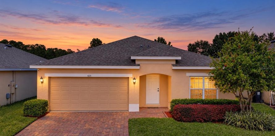 Casa en Davenport, Florida 4 dormitorios, 183.2 m2 № 2431724