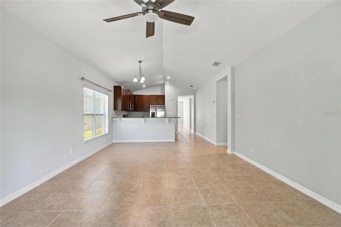 Casa en venta en Davenport, Florida, 4 dormitorios, 183.2 m2 № 2431724 - foto 25