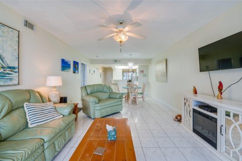 Condominio en venta en Port Orange, Florida, 2 dormitorios, 139.35 m2 № 1193786 - foto 13