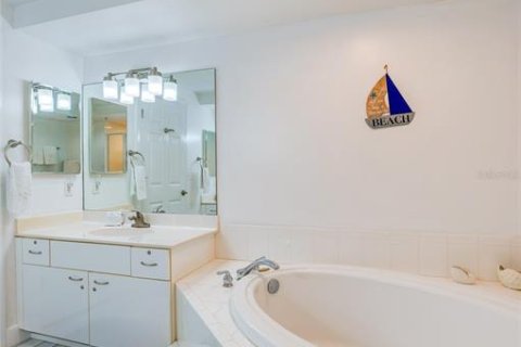 Condominio en venta en Port Orange, Florida, 2 dormitorios, 139.35 m2 № 1193786 - foto 16