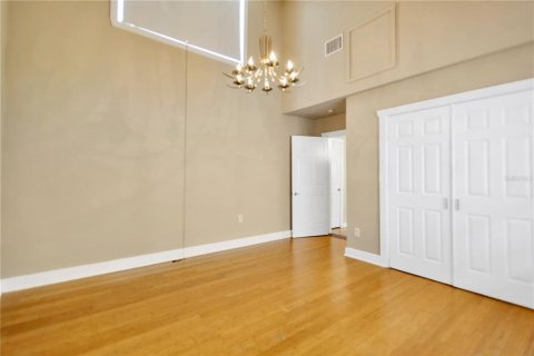 Copropriété à vendre à Tampa, Floride: 2 chambres, 110.27 m2 № 2355173 - photo 14