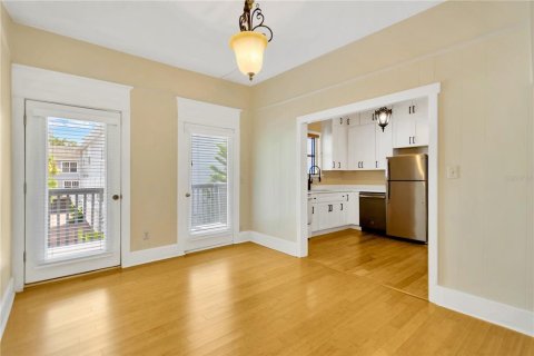 Copropriété à vendre à Tampa, Floride: 2 chambres, 110.27 m2 № 2355173 - photo 11