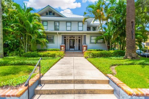 Condo à Tampa, Floride, 2 chambres  № 2355173