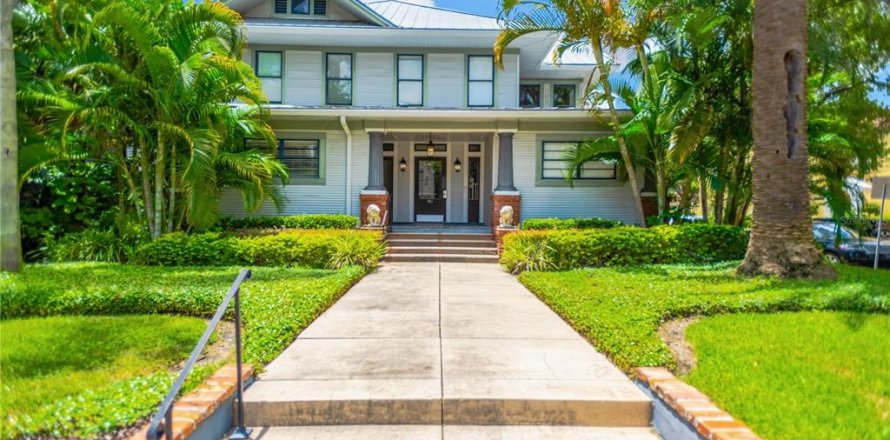 Condo à Tampa, Floride, 2 chambres  № 2355173