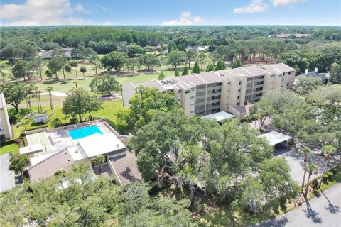 Condo in Tampa, Florida, 2 bedrooms  № 2209625 - photo 2