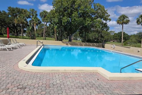 Condo in Tampa, Florida, 2 bedrooms  № 2209625 - photo 26