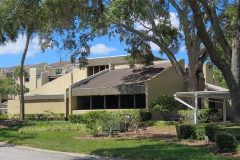 Condo in Tampa, Florida, 2 bedrooms  № 2209625 - photo 22