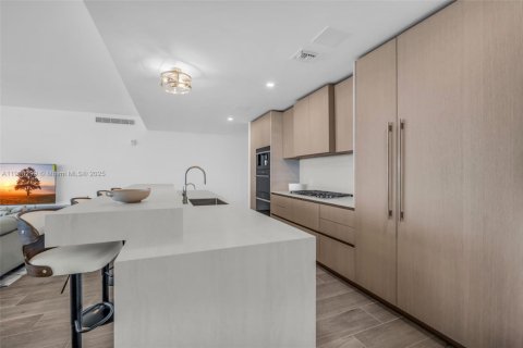 Condominio en alquiler en Pompano Beach, Florida, 4 dormitorios, 306.58 m2 № 1965088 - foto 11