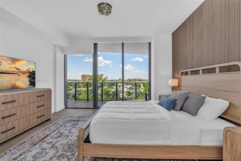 Condominio en alquiler en Pompano Beach, Florida, 4 dormitorios, 306.58 m2 № 1965088 - foto 29