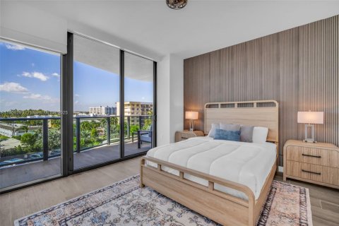 Condominio en alquiler en Pompano Beach, Florida, 4 dormitorios, 306.58 m2 № 1965088 - foto 28