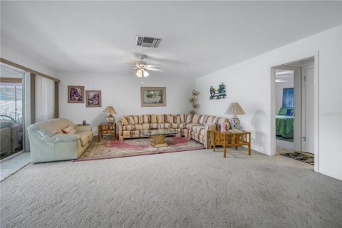 House in Venice, Florida 3 bedrooms, 191.19 sq.m. № 1545900 - photo 15