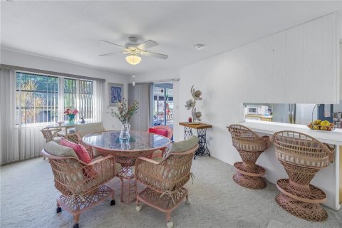 House in Venice, Florida 3 bedrooms, 191.19 sq.m. № 1545900 - photo 9