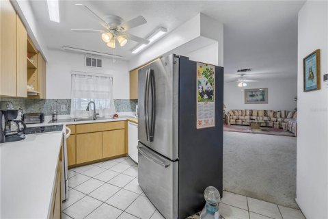 House in Venice, Florida 3 bedrooms, 191.19 sq.m. № 1545900 - photo 4