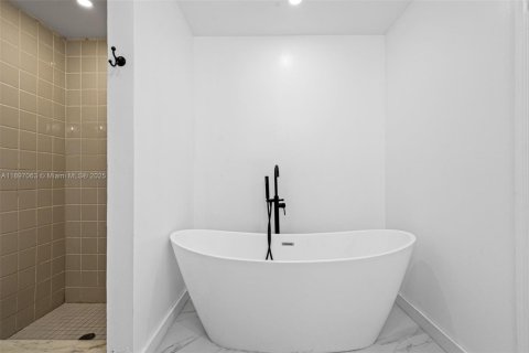 Villa ou maison à vendre à Davie, Floride: 4 chambres, 180.14 m2 № 1948824 - photo 30