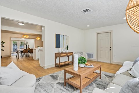 Casa en venta en Largo, Florida, 3 dormitorios, 159.23 m2 № 2383541 - foto 6