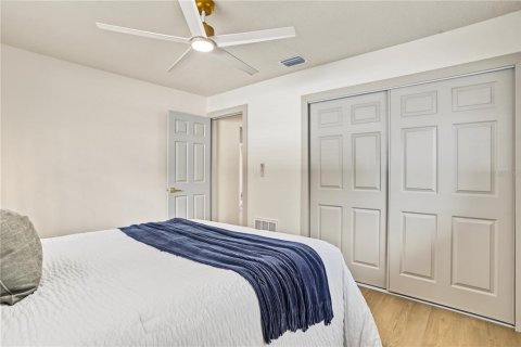 Casa en venta en Largo, Florida, 3 dormitorios, 159.23 m2 № 2383541 - foto 29
