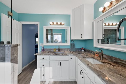 Casa en venta en Hernando Beach, Florida, 2 dormitorios, 122.82 m2 № 2128476 - foto 24