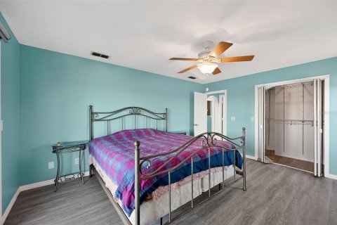 Casa en venta en Hernando Beach, Florida, 2 dormitorios, 122.82 m2 № 2128476 - foto 22